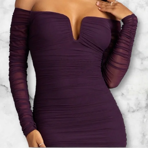 NWT Windsor Marla Mesh Off-The-Shoulder Formal Dress Size Large Purple Plum Long - Picture 4 of 12